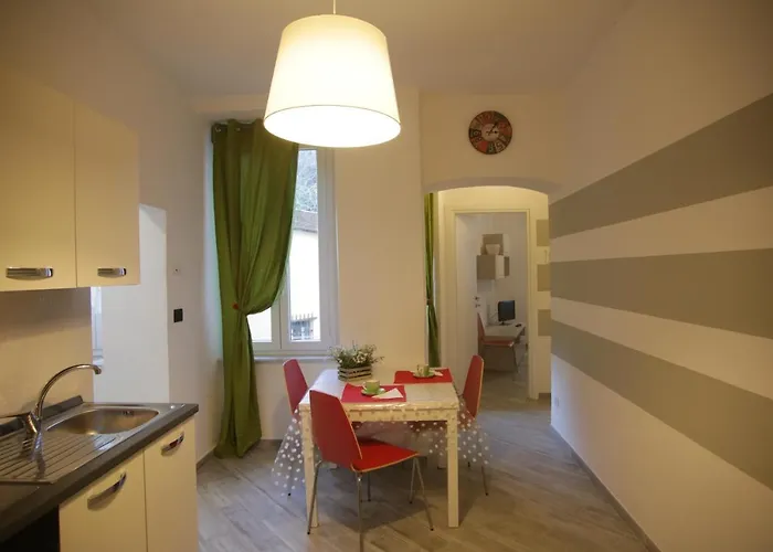 Casa San Vincenzo, Un Nido Nel Cuore Di Genova.