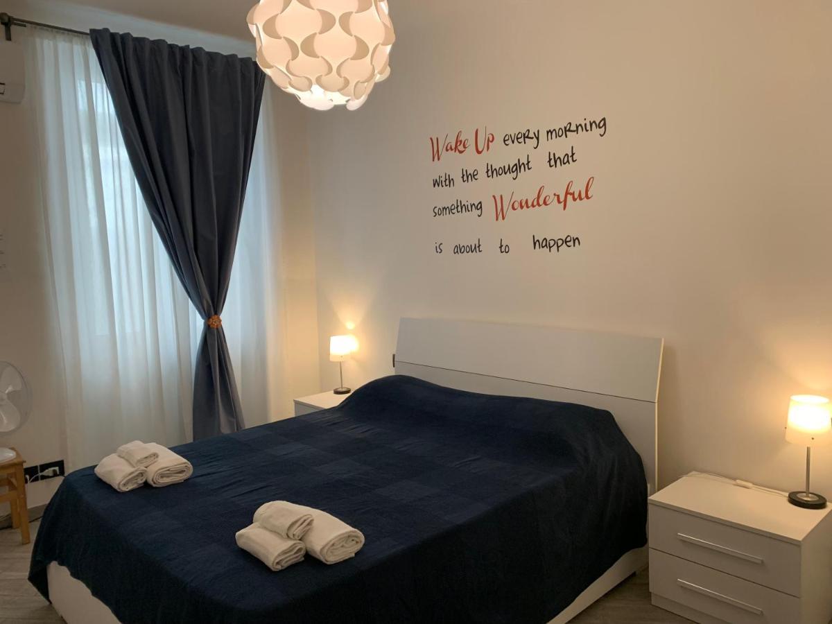 Casa San Vincenzo, Un Nido Nel Cuore Di Genova. Apartment *